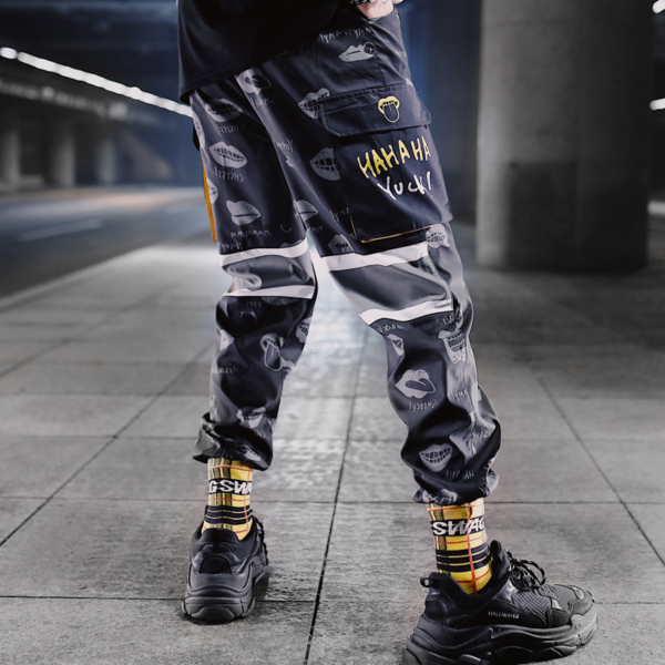 Cyberpunk streetwear joggers pant cool pose joker